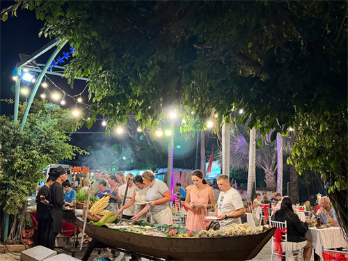 BBQ & NHẠC CHILL MỖI TỐI THỨ SÁU!